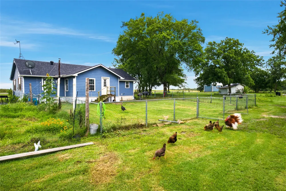 13017 E Fm 273 Telephone, TX 75488