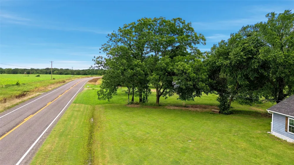 13017 E Fm 273 Telephone, TX 75488