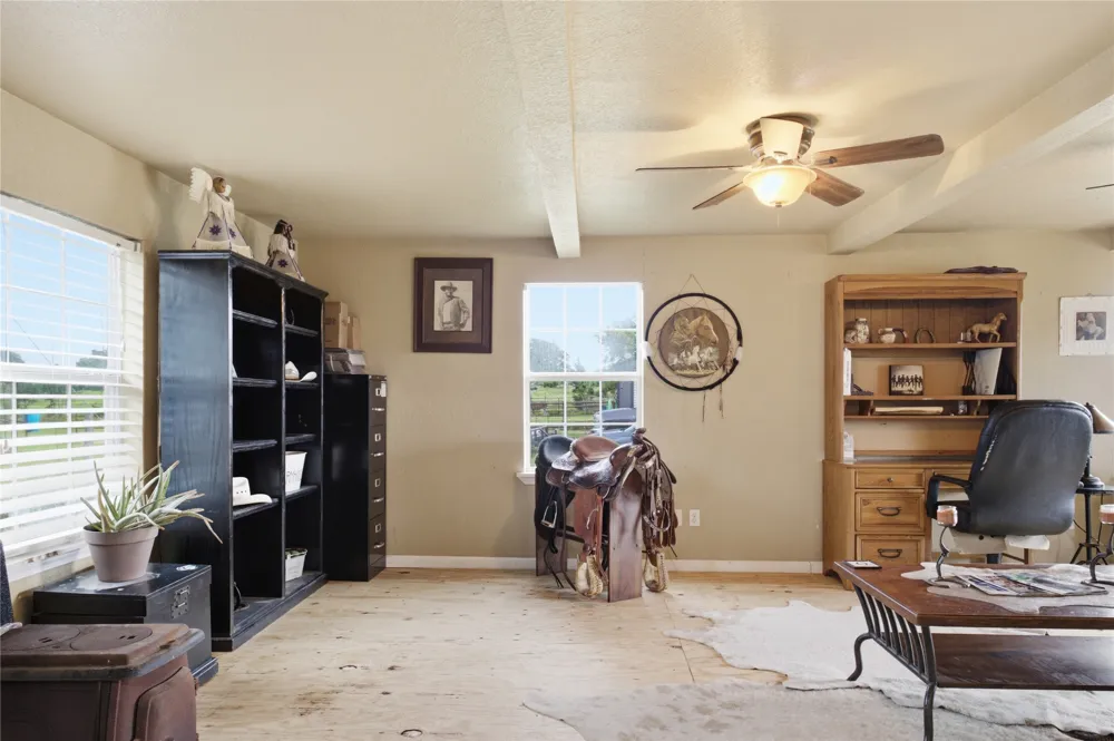 13017 E Fm 273 Telephone, TX 75488
