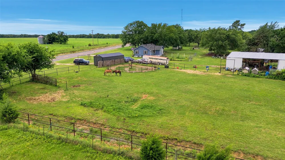 13017 E Fm 273 Telephone, TX 75488
