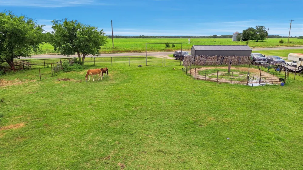 13017 E Fm 273 Telephone, TX 75488