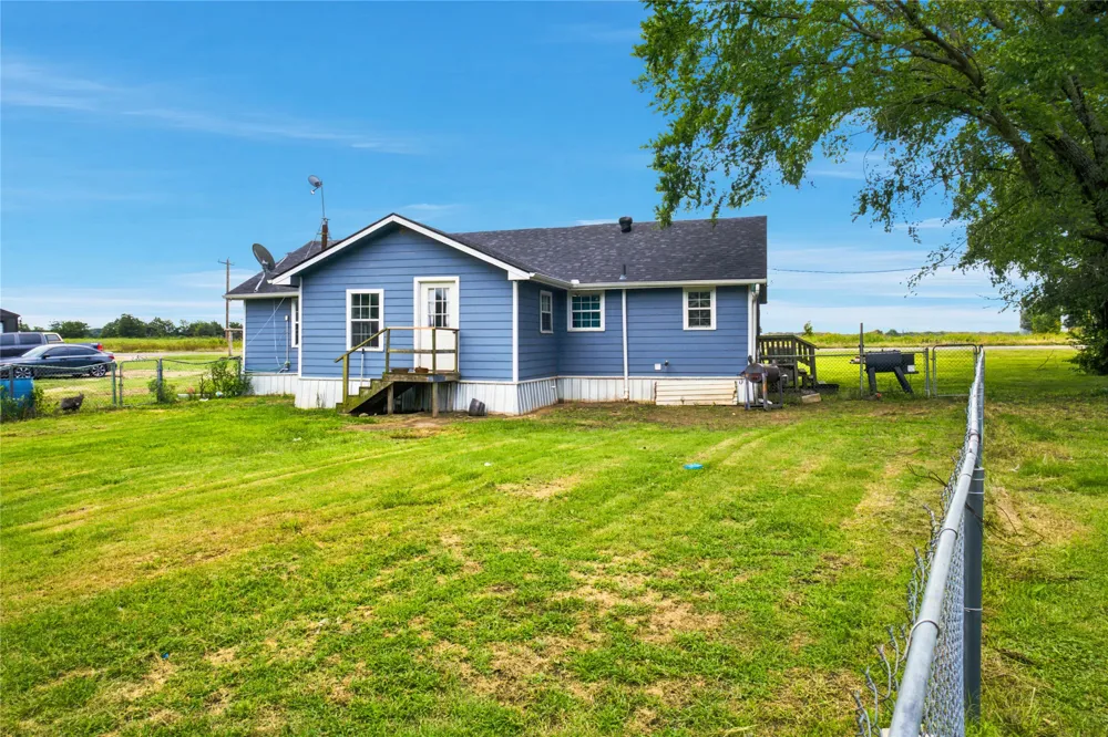 13017 E Fm 273 Telephone, TX 75488