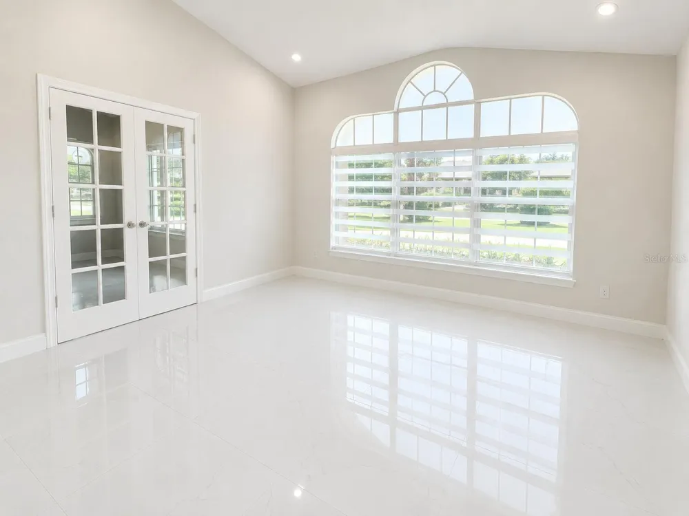3728 COLD CREEK DRIVE Valrico, FL 33596