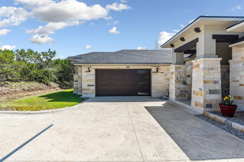 25012 Montana Creek Crossing Marble Falls, TX 78654