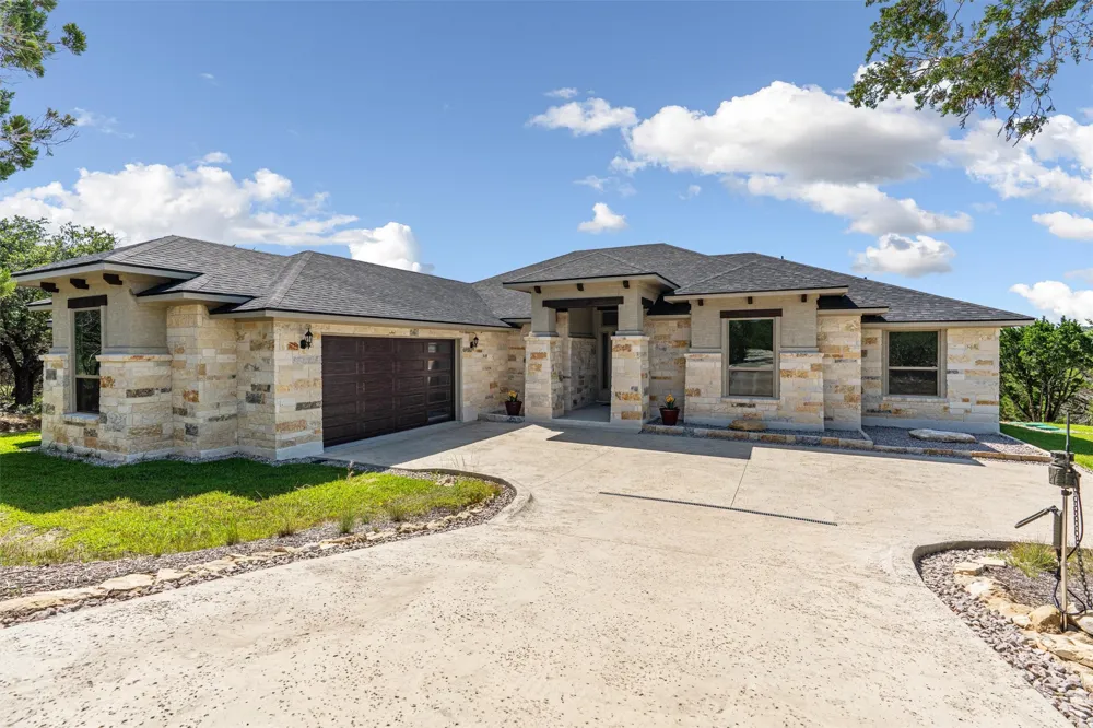25012 Montana Creek Crossing Marble Falls, TX 78654