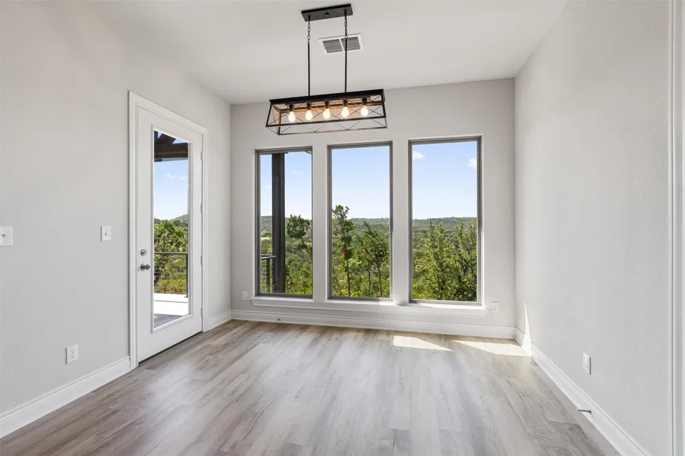 25012 Montana Creek Crossing Marble Falls, TX 78654