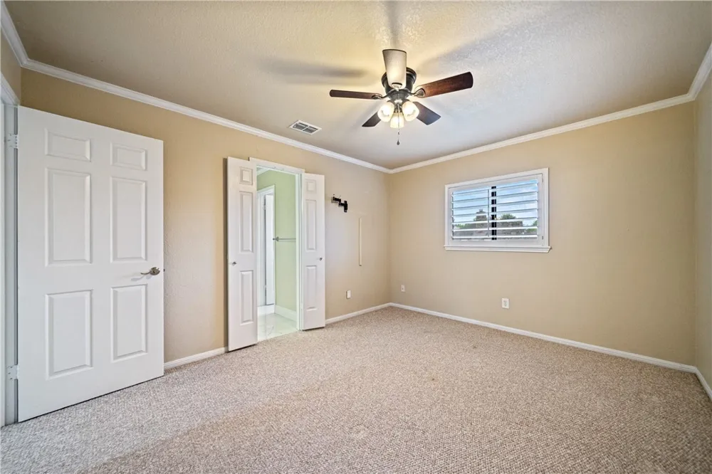 4705 Schwerin Lake Drive Corpus Christi, TX 78413