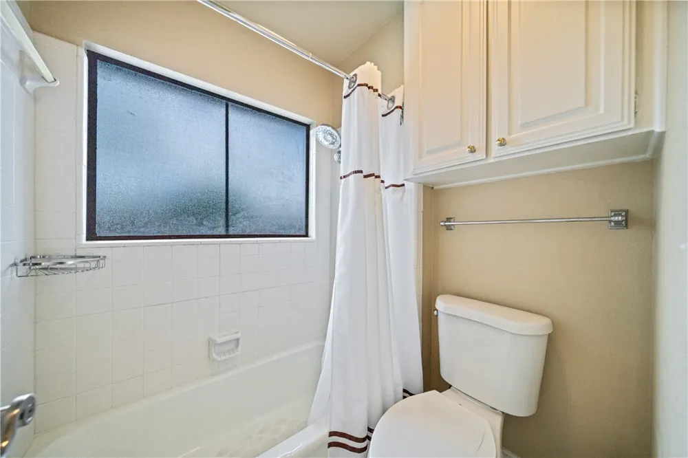 4705 Schwerin Lake Drive Corpus Christi, TX 78413