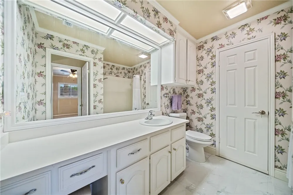 4705 Schwerin Lake Drive Corpus Christi, TX 78413