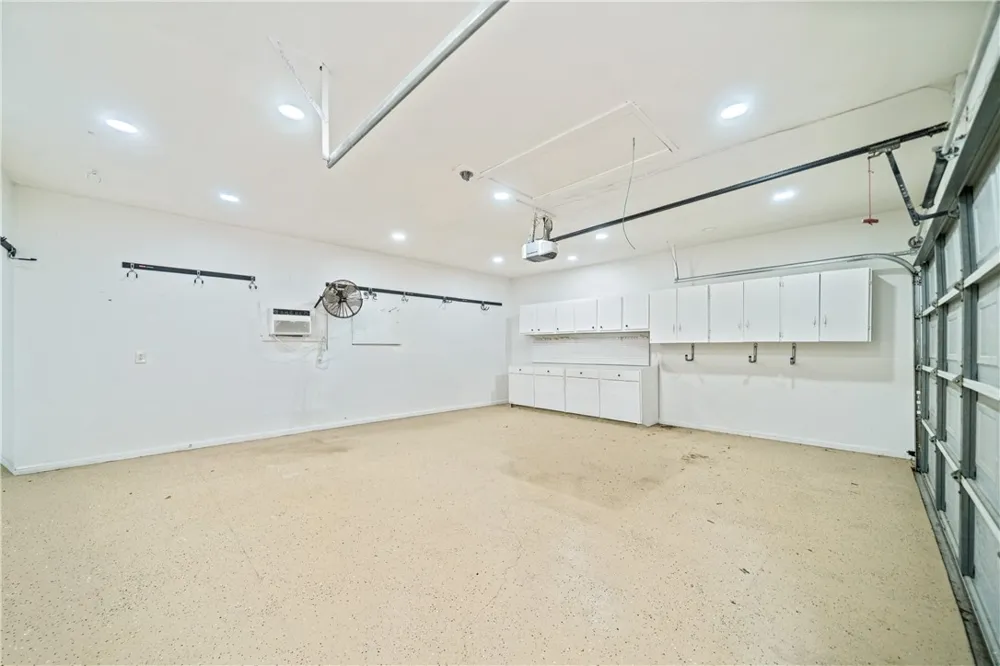 4705 Schwerin Lake Drive Corpus Christi, TX 78413