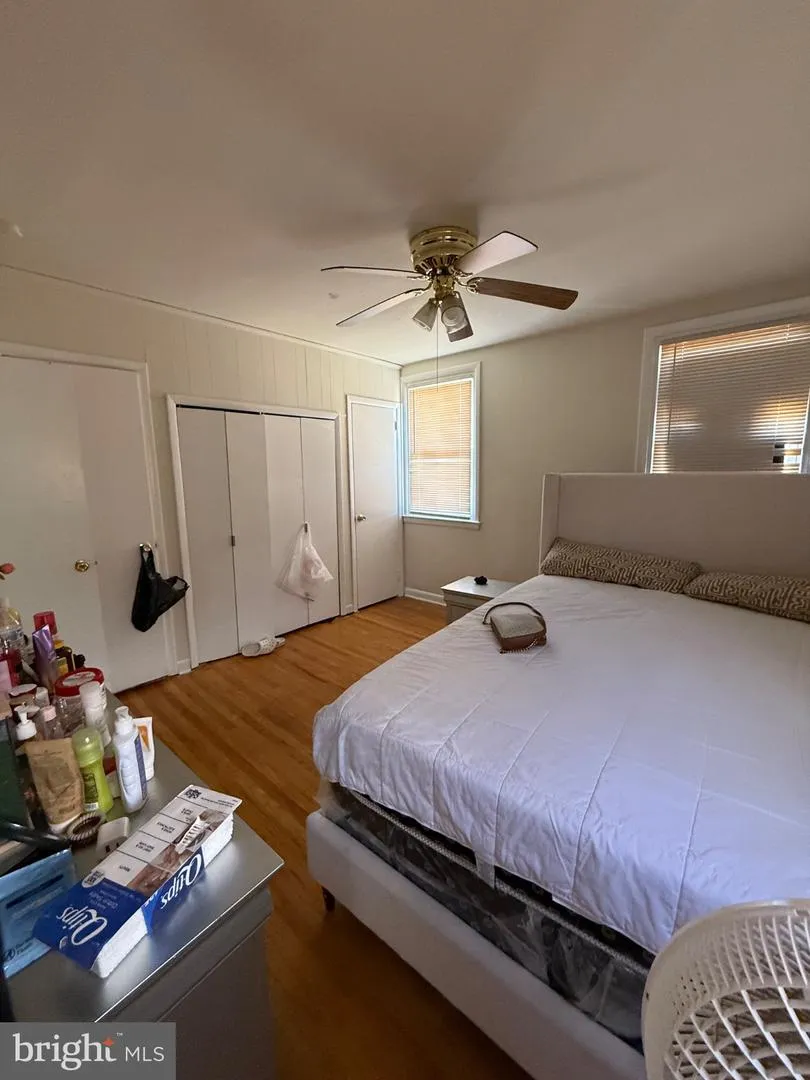 1733 MEGARGEE Philadelphia, PA 19152