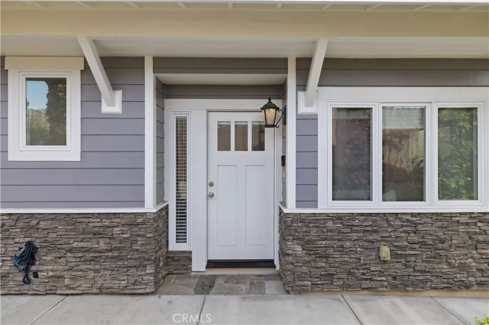 2317 Apple Torrance, CA 90501