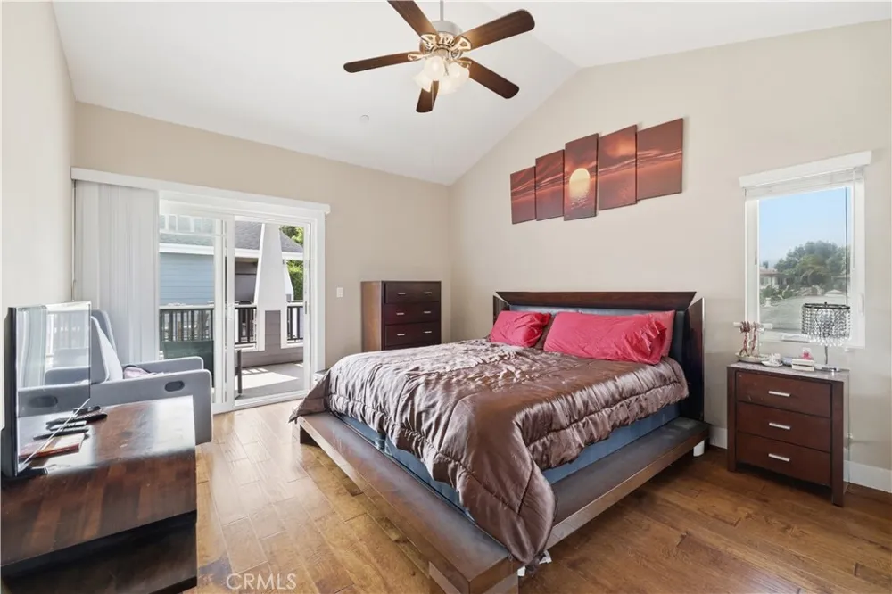 2317 Apple Torrance, CA 90501