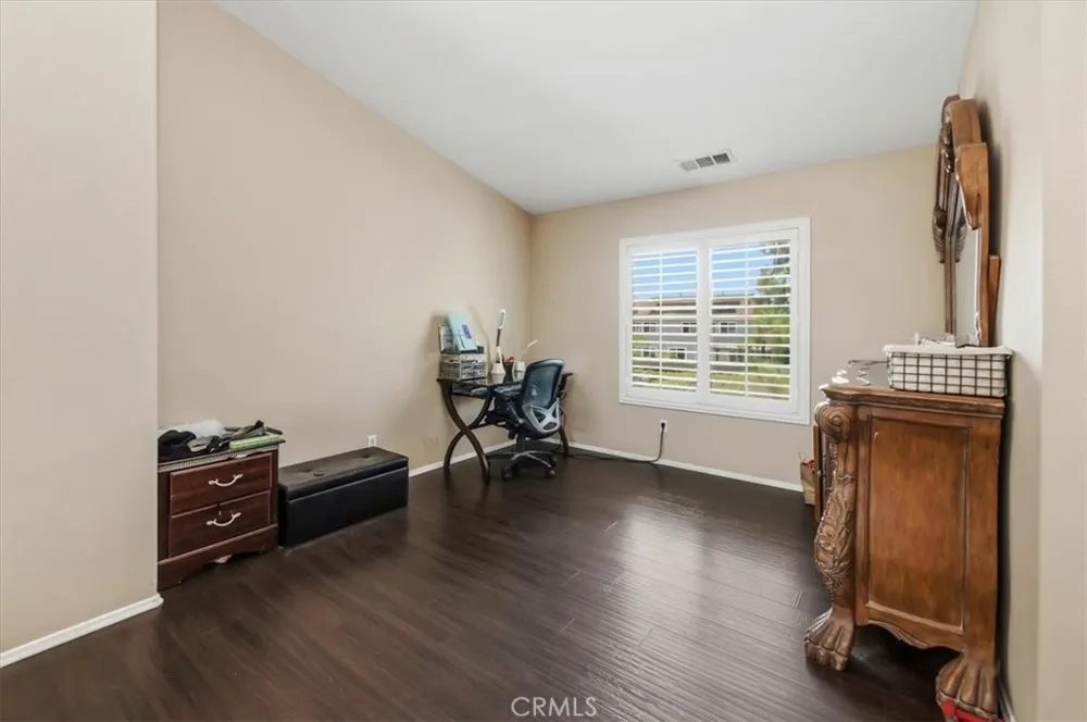 12927 Osprey Street Eastvale, CA 92880