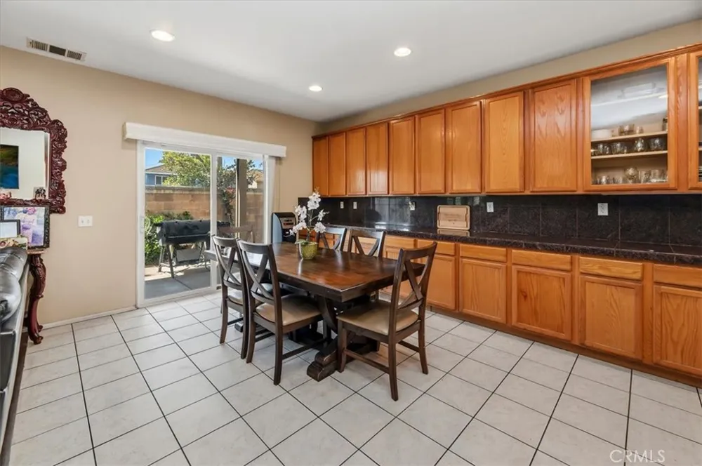 12927 Osprey Street Eastvale, CA 92880