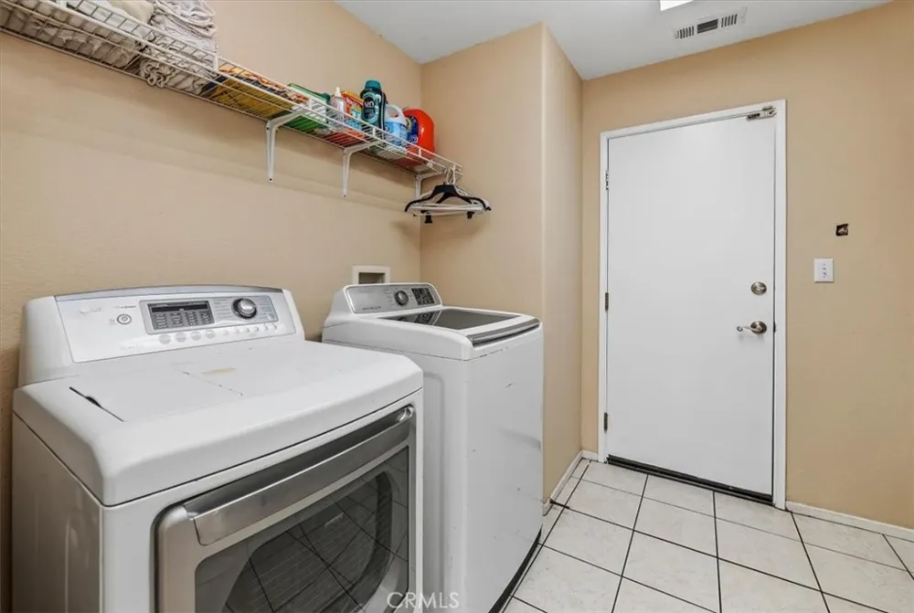 12927 Osprey Street Eastvale, CA 92880