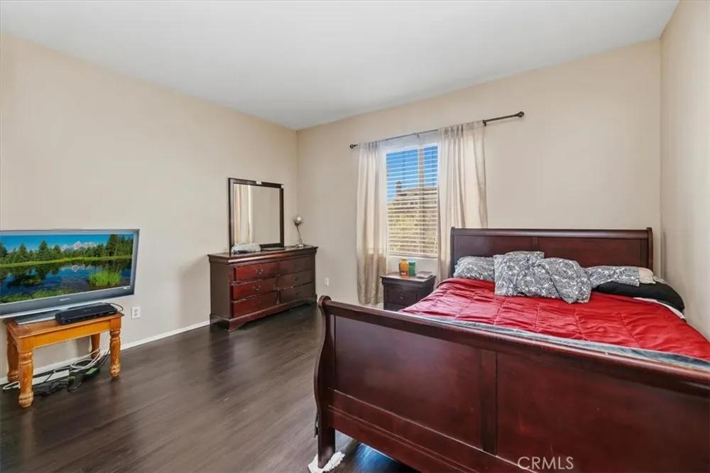 12927 Osprey Street Eastvale, CA 92880