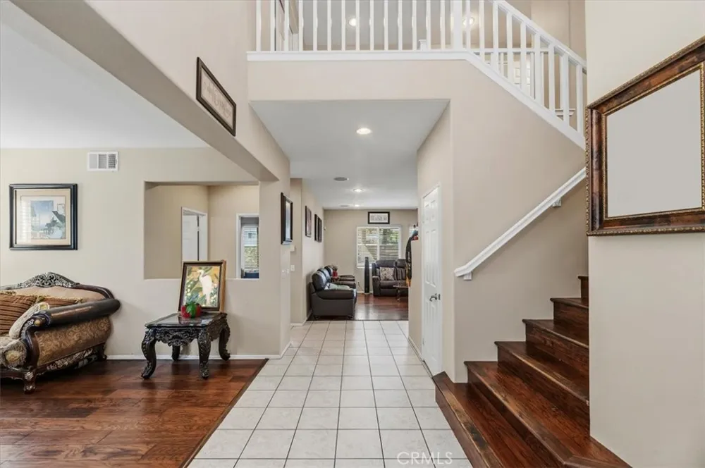 12927 Osprey Street Eastvale, CA 92880