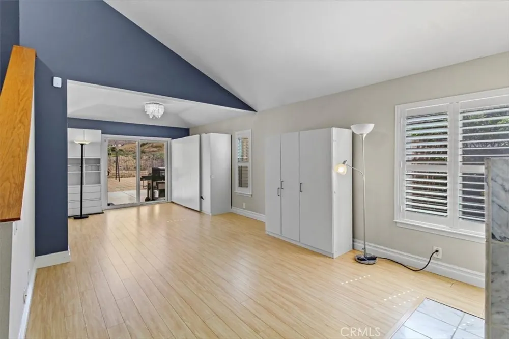 7252 Pecan Ave Moorpark, CA 93021