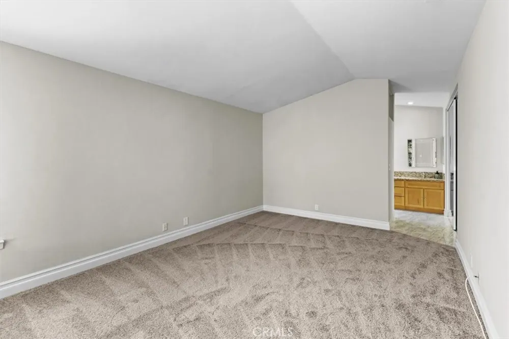 7252 Pecan Ave Moorpark, CA 93021