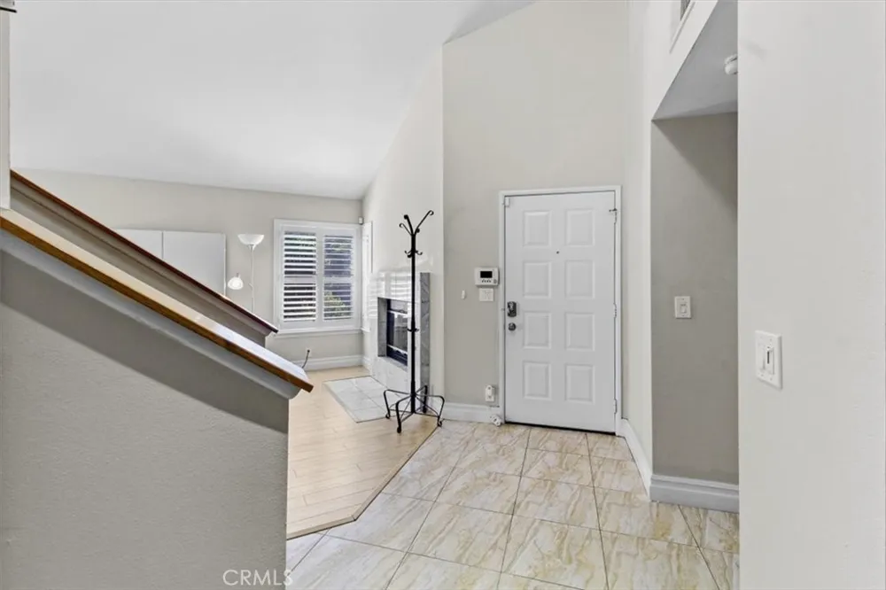 7252 Pecan Ave Moorpark, CA 93021