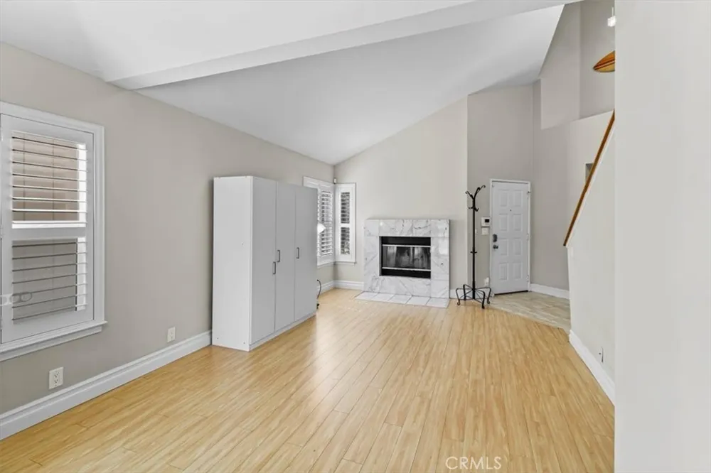 7252 Pecan Ave Moorpark, CA 93021