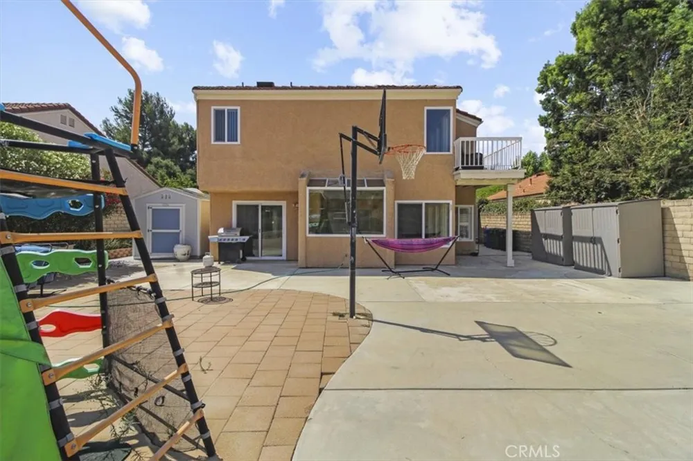7252 Pecan Ave Moorpark, CA 93021