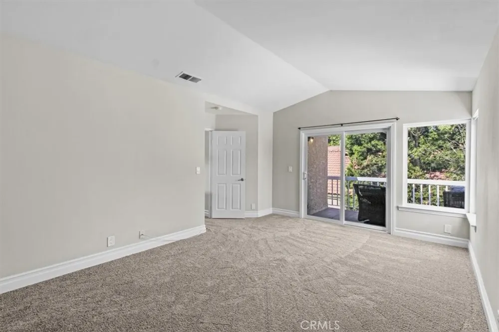 7252 Pecan Ave Moorpark, CA 93021