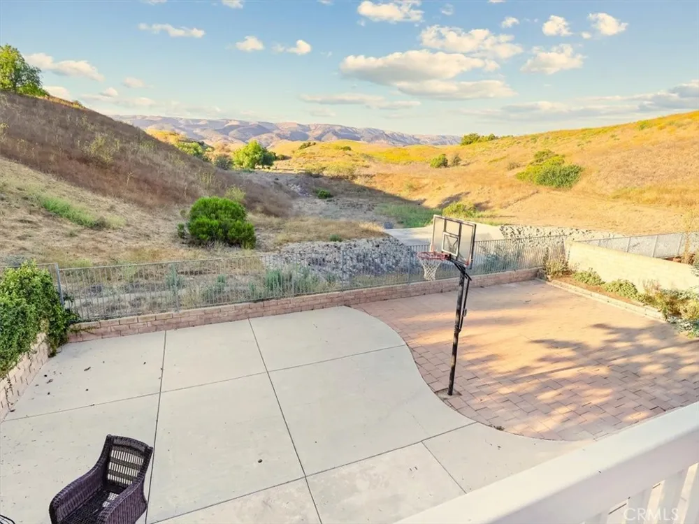 7252 Pecan Ave Moorpark, CA 93021