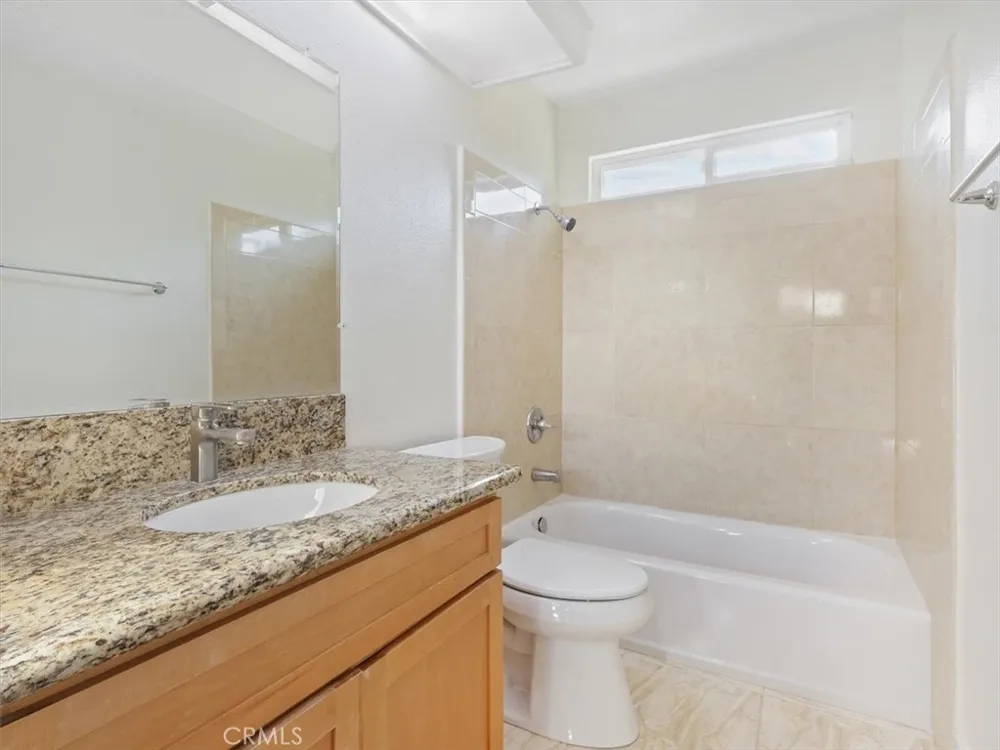 7252 Pecan Ave Moorpark, CA 93021