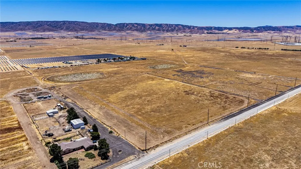8500 W J AVENUE Del Sur, CA 93536