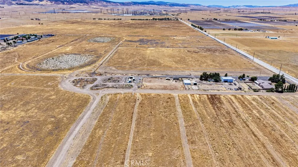 8500 W J AVENUE Del Sur, CA 93536