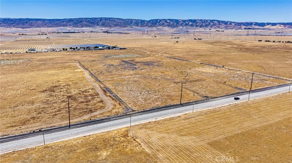 8500 W J AVENUE Del Sur, CA 93536
