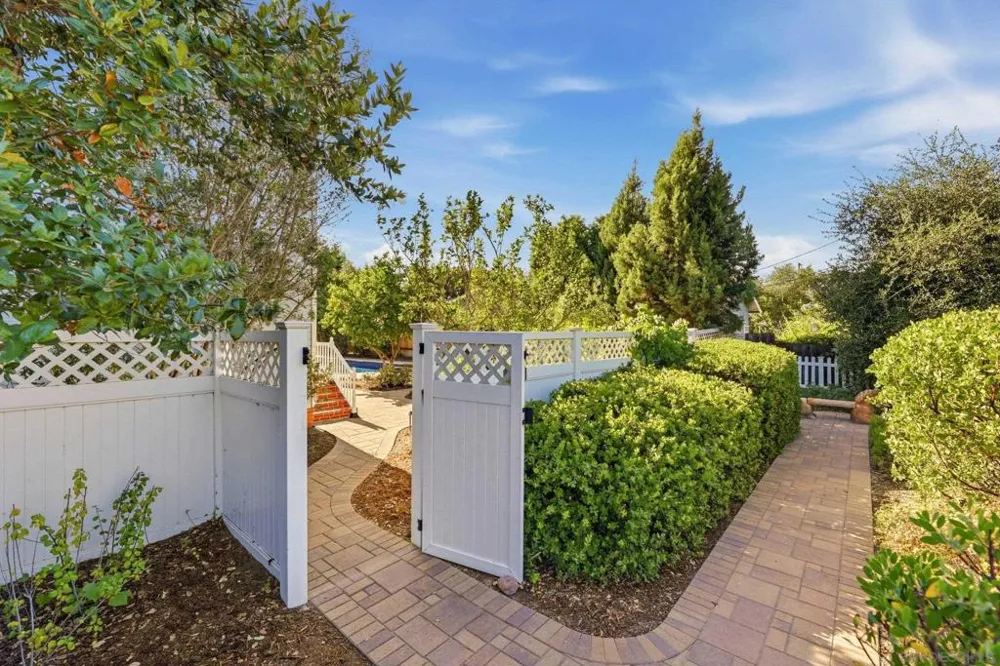 14400 Midland Poway, CA 92064
