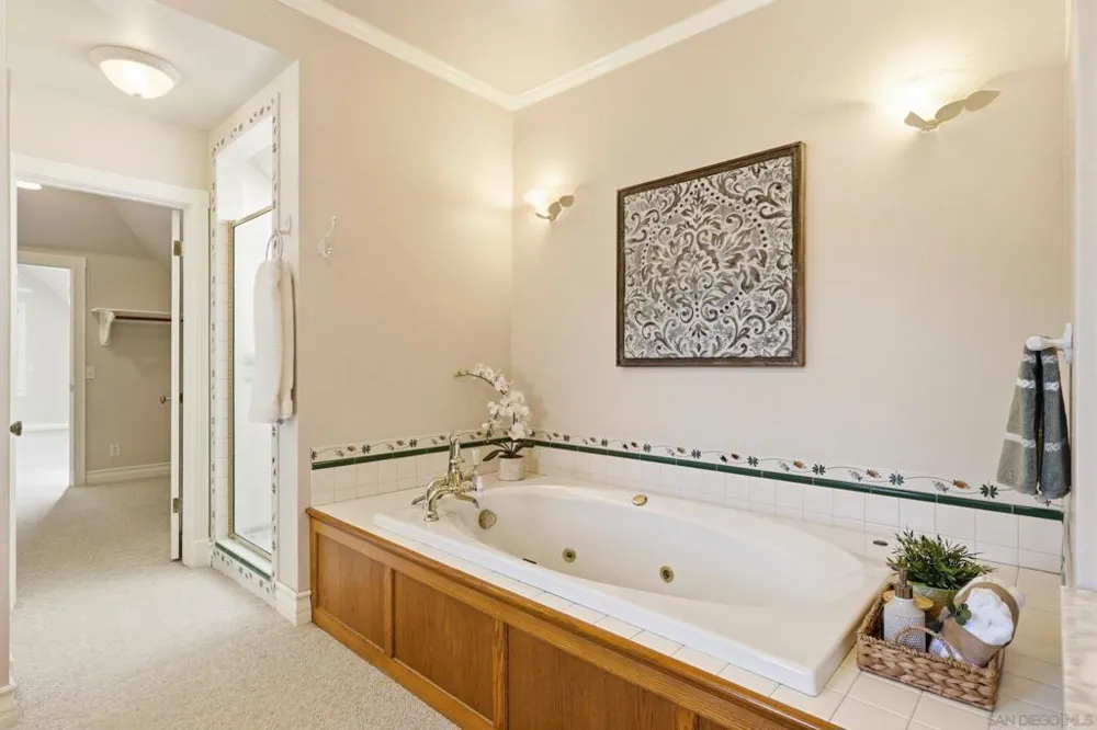 14400 Midland Poway, CA 92064