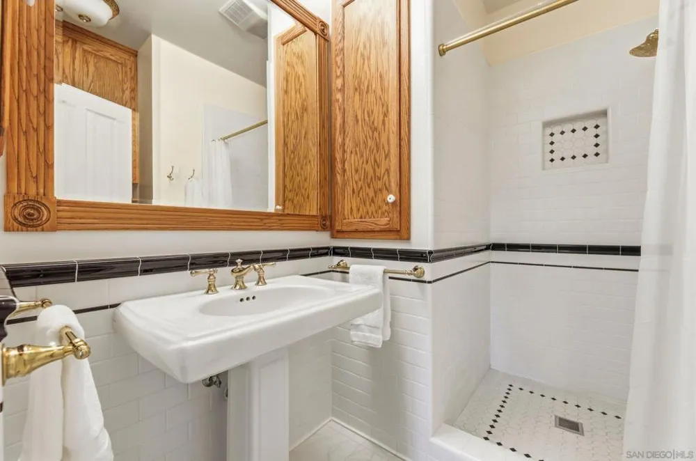 14400 Midland Poway, CA 92064