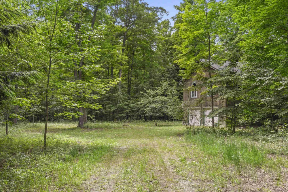7532 Way Road Platte Township, MI 49640