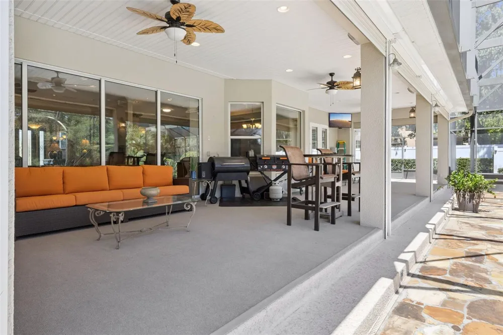 605 OLD MOUNT DORA ROAD Eustis, FL 32726