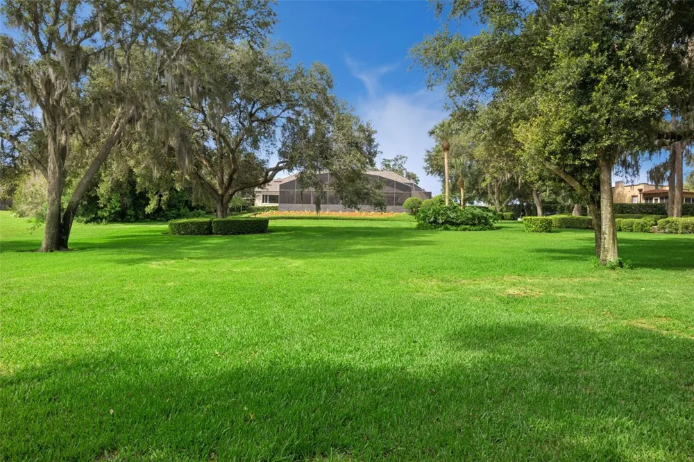 605 OLD MOUNT DORA ROAD Eustis, FL 32726