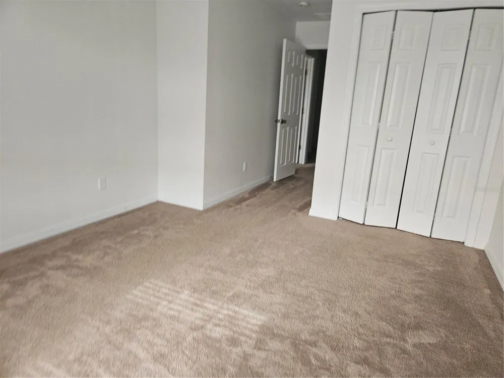 752 CRESTING OAK CIRCLE #64 Orlando, FL 32824