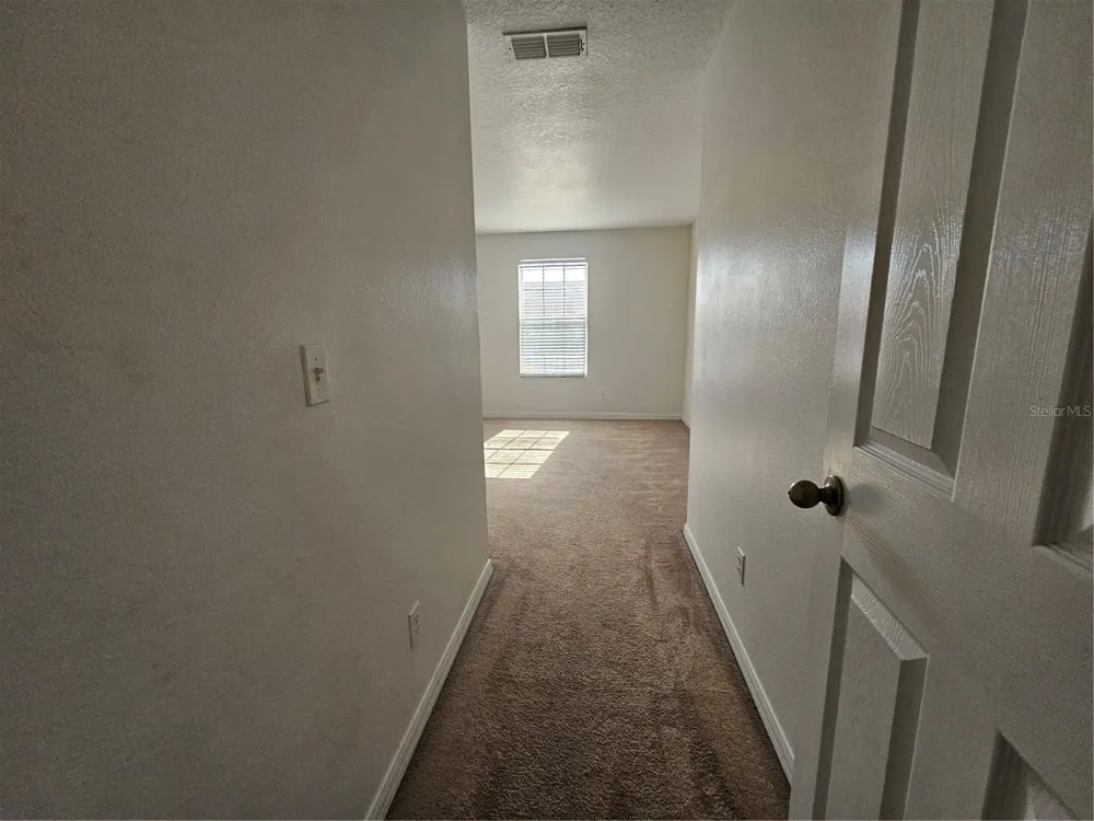 752 CRESTING OAK CIRCLE #64 Orlando, FL 32824