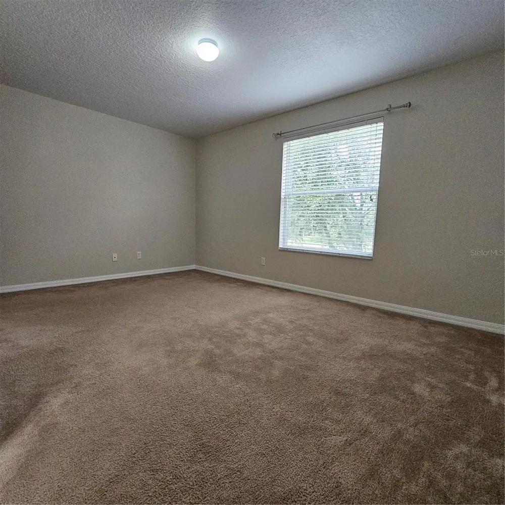 752 CRESTING OAK CIRCLE #64 Orlando, FL 32824
