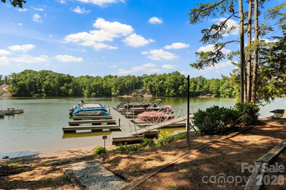5224 Port Lane Granite Falls, NC 28630
