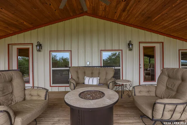 1972 CLOVER LN Menard, TX 76859