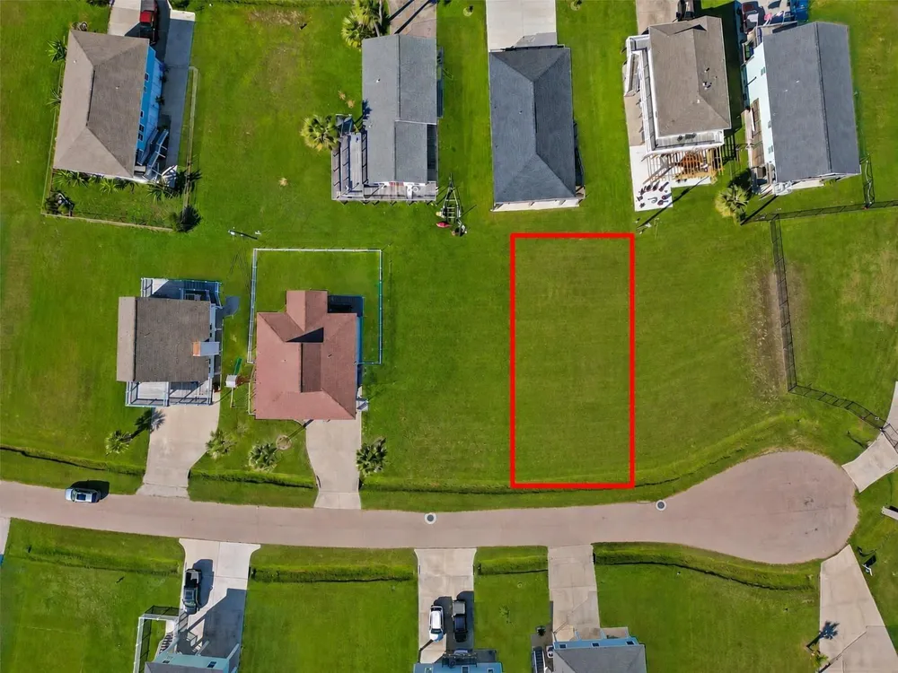 39 Buena Galveston, TX 77554