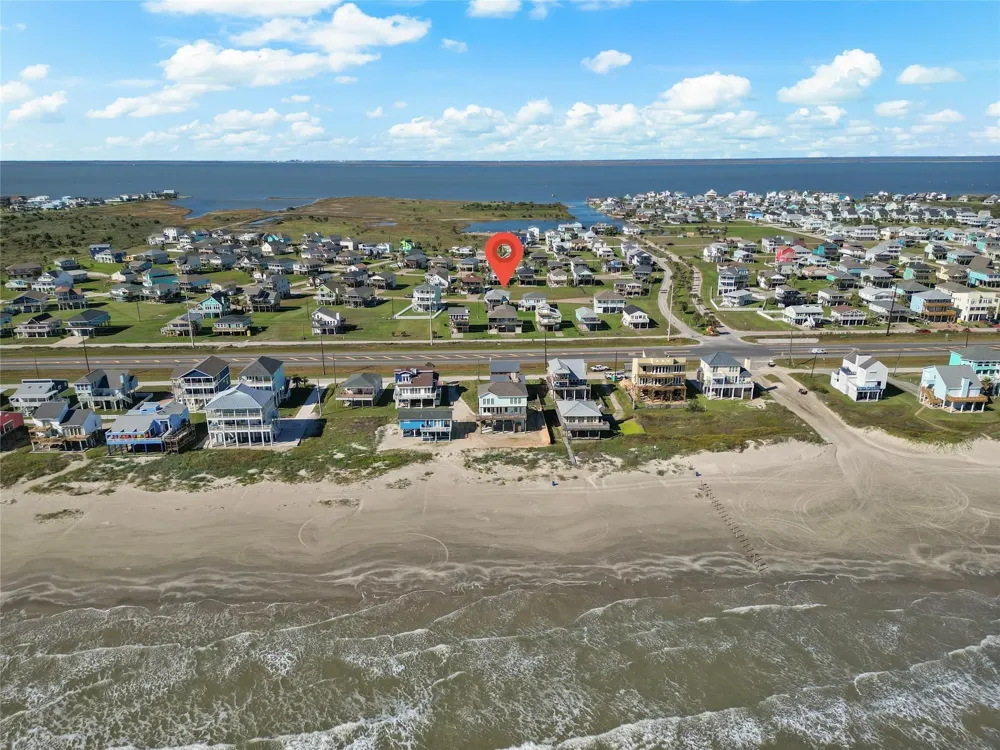 39 Buena Galveston, TX 77554