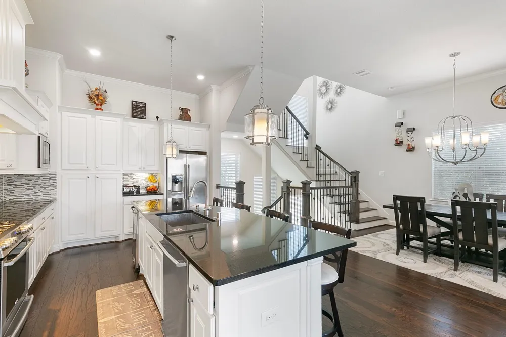 1415 Maple Stream Drive Houston, TX 77043