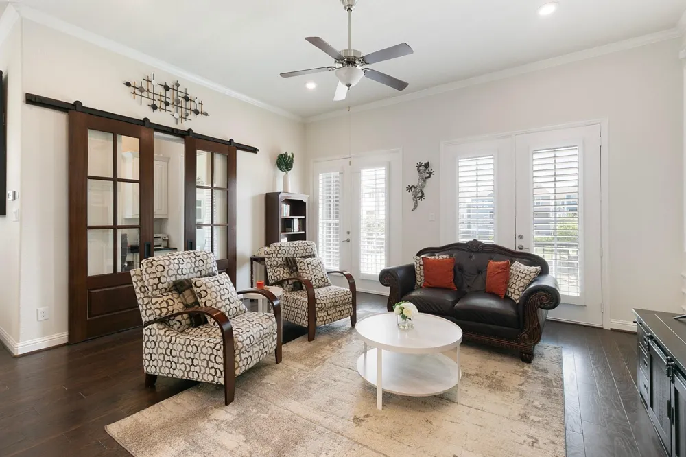 1415 Maple Stream Drive Houston, TX 77043