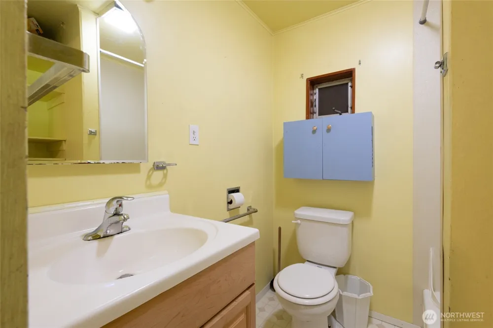 14808 Larch Way Lynnwood, WA 98087