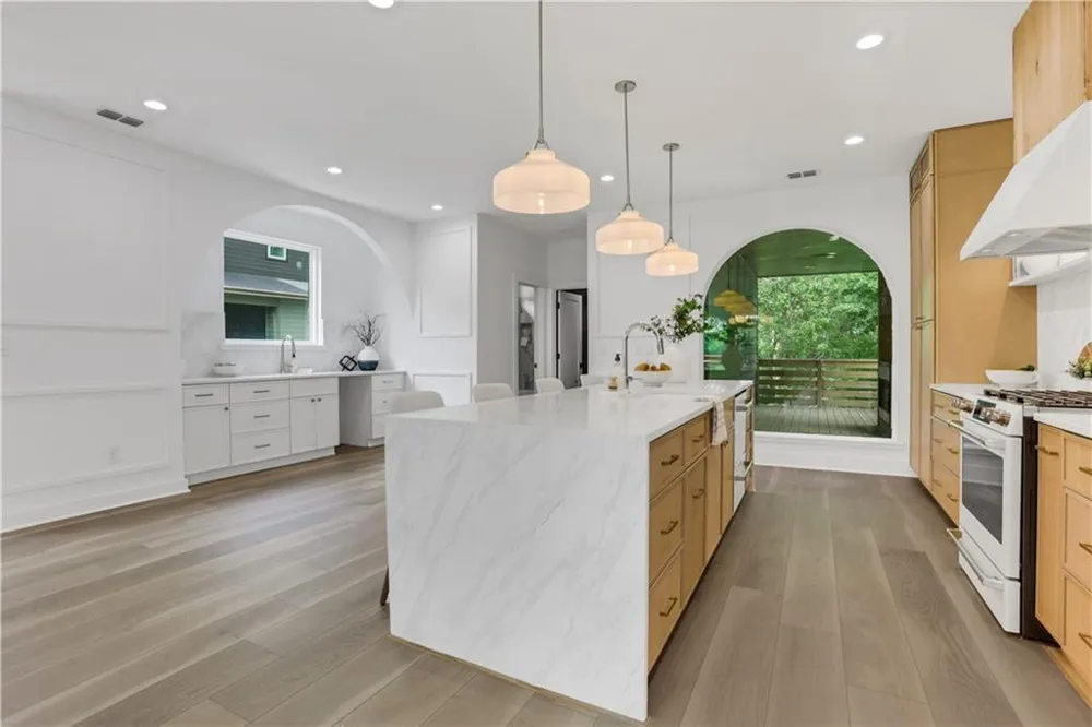 644 Glendale Road Scottdale, GA 30079